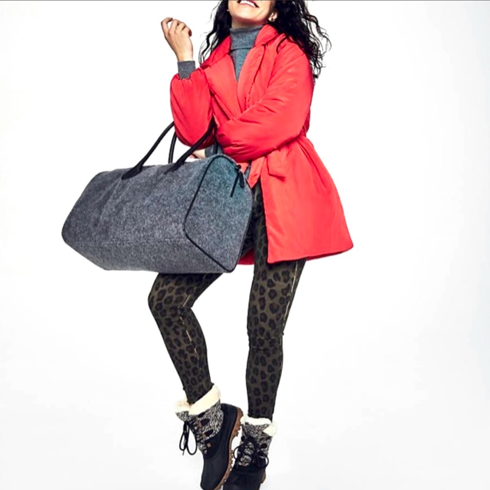 DSW Gray Duffle Bag